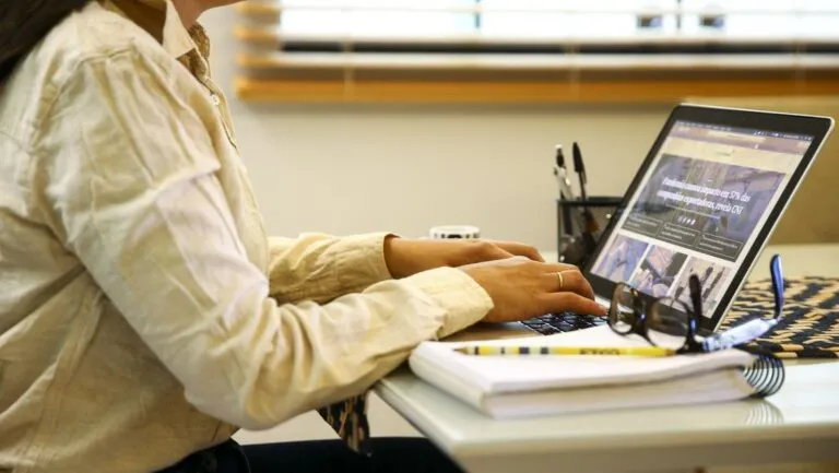 IBGE: home office reúne 6,6 milhões de trabalhadores no Brasil; saiba onde modalidade avança
